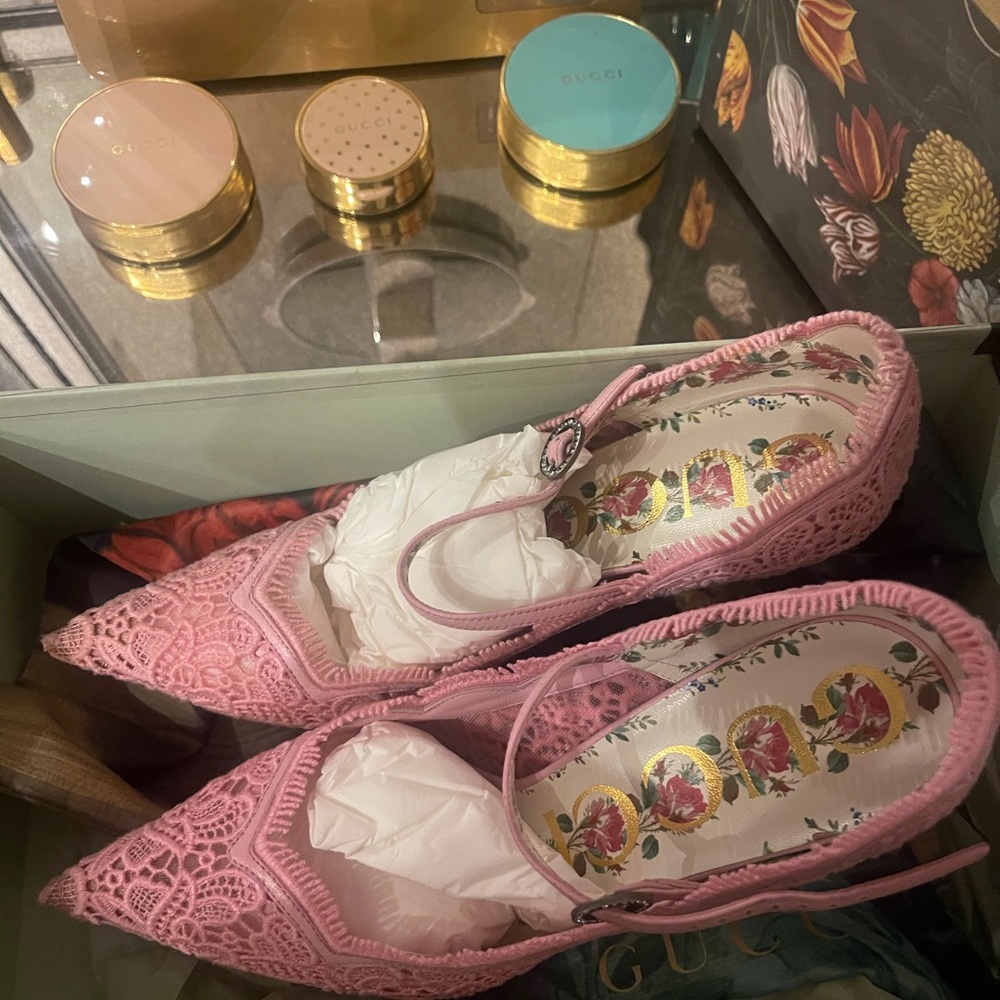 🐰Gucci lace pink pumps - Picture 5 of 7